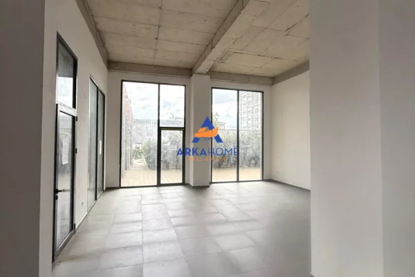 Shtepi ne shitje Apartament ne Tirane, 2+1, Mobilimi Bosh, pa mobiluar, Pagesa 219,000  Euro.