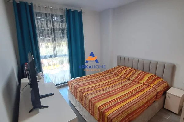 Shtepi me qera Apartament ne Tirane, 1+1, Mobilimi E mobiluar, Pagesa 578  Euro.