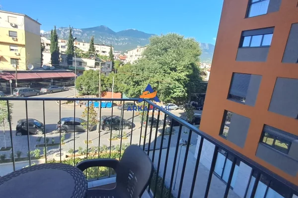 Shtepi me qera Apartament ne Tirane, 1+1, Mobilimi E mobiluar, Pagesa 578  Euro.