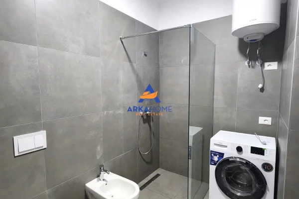 Shtepi me qera Apartament ne Tirane, 1+1, Mobilimi E mobiluar, Pagesa 630  Euro.