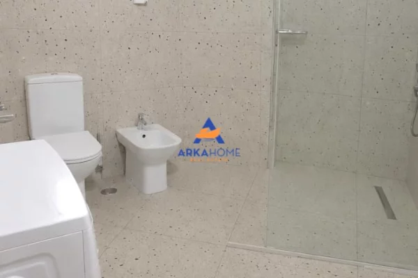 JEPET AMBIENT ME QERA 120M2 "GARDA, TIRANA RE" 1000 EURO