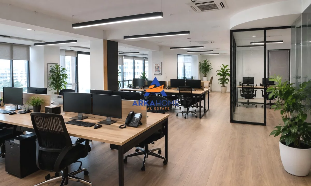 JEPET ME QIRA AMBIENT ZYRE 170M2 "RRUGA UKRAINA E LIRE, ISH BLLOKU" 2800 EURO