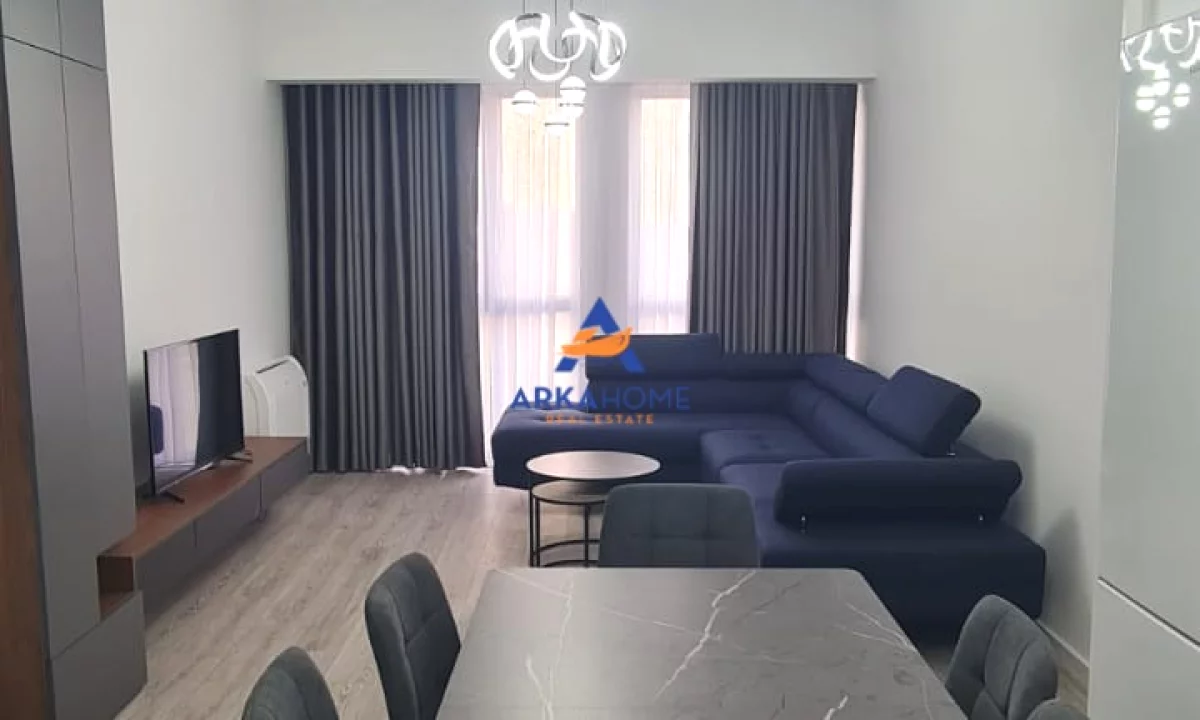 Shtepi me qera Apartament ne Tirane, 1+1, Mobilimi E mobiluar, Pagesa 564  Euro.