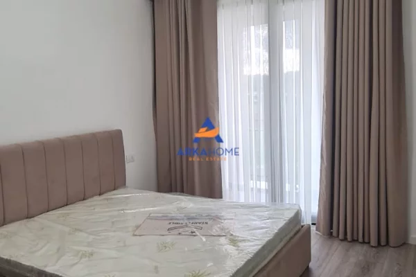 Shtepi me qera Apartament ne Tirane, 1+1, Mobilimi E mobiluar, Pagesa 564  Euro.