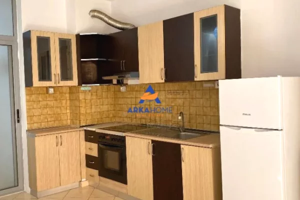 Shtepi me qera Apartament ne Tirane, 1+1, Mobilimi E mobiluar, Pagesa 368  Euro.