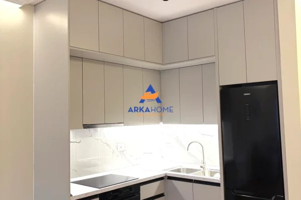 Shtepi me qera Apartament ne Tirane, 1+1, Mobilimi E mobiluar, Pagesa 550  Euro.