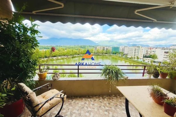 Shtepi me qera Apartament ne Tirane, 2+1, Mobilimi E mobiluar, Pagesa 1,200  Euro.