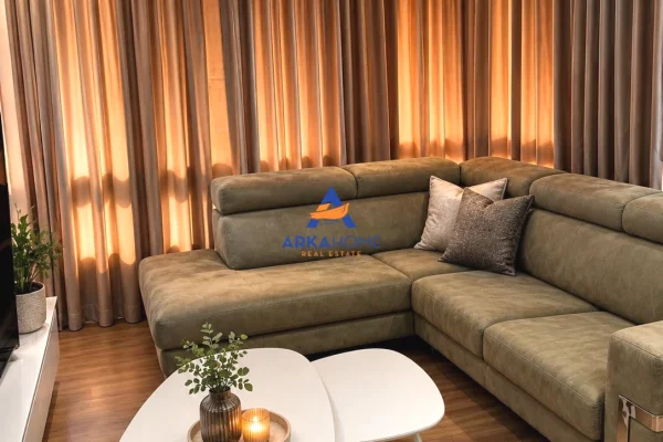 Shtepi me qera 3+1 ne Tirane - 800 Euro