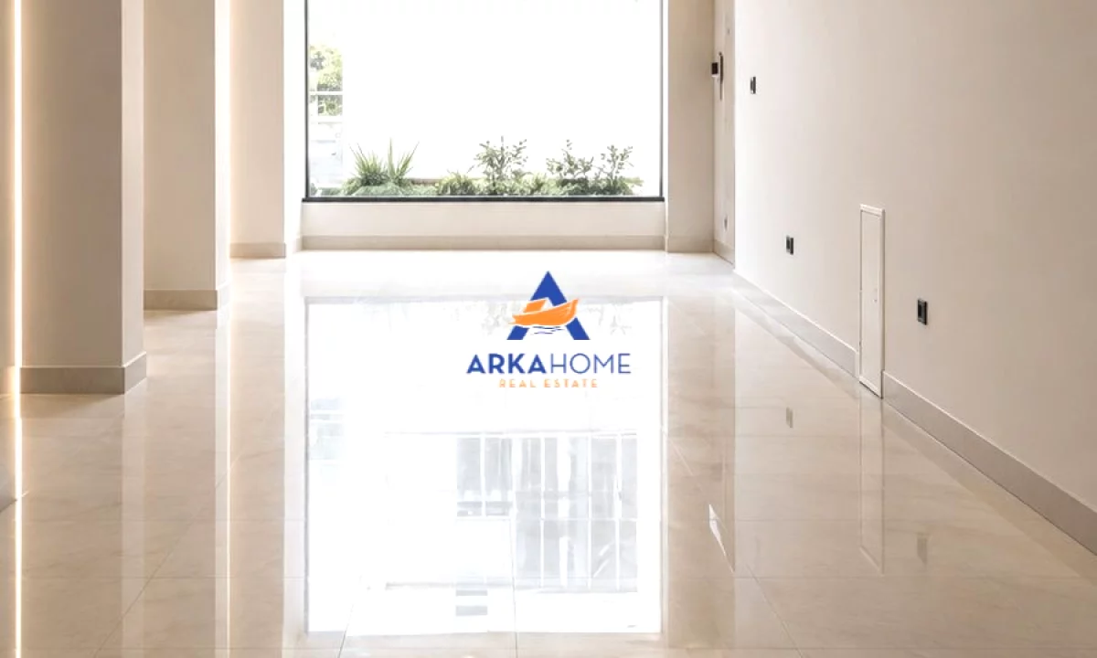 JEPET ME QERA AMBIENT BIZNESI+MAGAZINE "PRANE AMERICAN 3" 400.000 LEKE