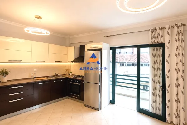 Shtepi ne shitje 2+1 ne Tirane - 155,000 Euro