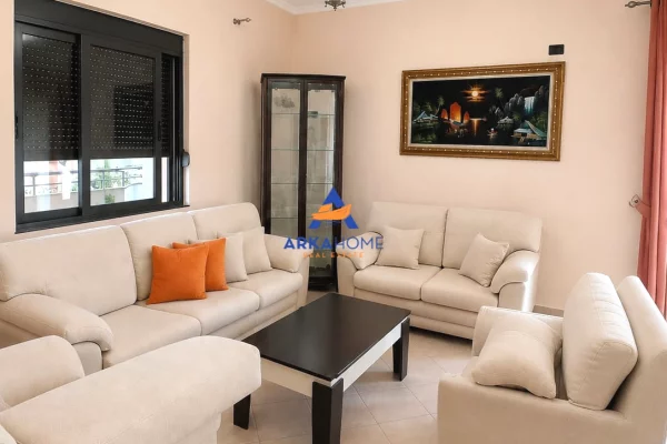 JEPET ME QIRA APARTAMENT 2+1+BALLKON "5 MAJ" 55.000 LEKE