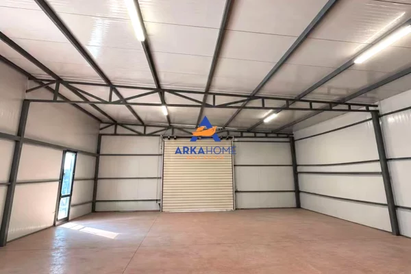 JEPET KAPANON ME QERA 240M2 "NE VALIAS" 70.000 LEKE