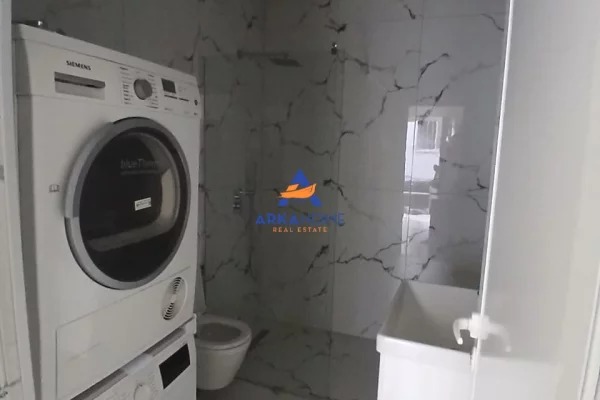 Shtepi me qera Apartament ne Tirane, 1+1, Mobilimi E mobiluar, Pagesa 473  Euro.