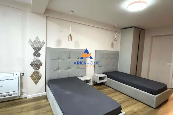 Shtepi me qera Apartament ne Tirane, 2+1, Mobilimi E mobiluar, Pagesa 736  Euro.