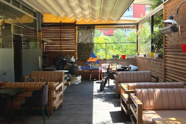Ambient biznesi me qera 1+1 ne Tirane - 1,200 Euro