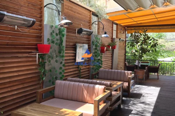 JEPET ME QIRA LOKAL 120M2 "FRESK" 1200 EURO