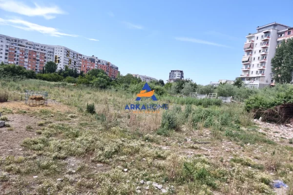 Terreno in vendita a Tirana - 1,000 Euro