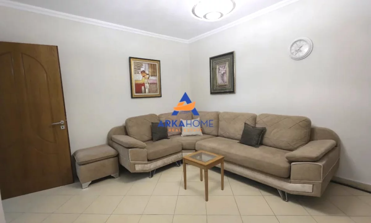 Shtepi me qera Apartament ne Tirane, 2+1, Mobilimi E mobiluar, Pagesa 578  Euro.