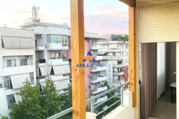 Shtepi me qera Apartament ne Tirane, 2+1, Mobilimi E mobiluar, Pagesa 526  Euro.