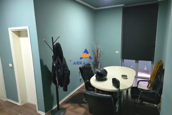 JEPET ME QERA APARTAMENT PER ZYRE 74M2 