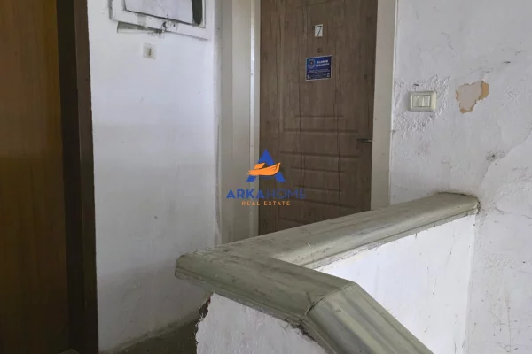 JEPET ME QERA APARTAMENT PER ZYRE 74M2 