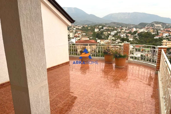 Shtepi me qera Apartament ne Tirane, 3+1, Mobilimi E mobiluar, Pagesa 389  Euro.