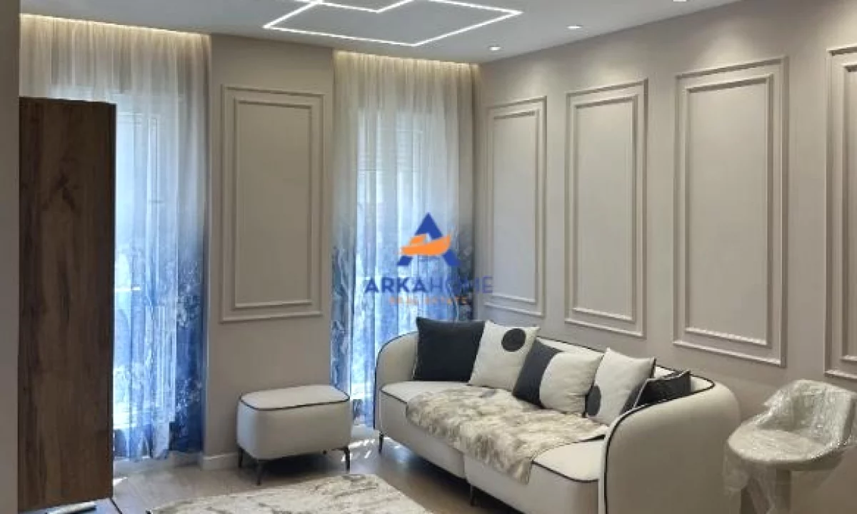Shtepi me qera Apartament ne Tirane, 1+1, Mobilimi E mobiluar, Pagesa 452  Euro.