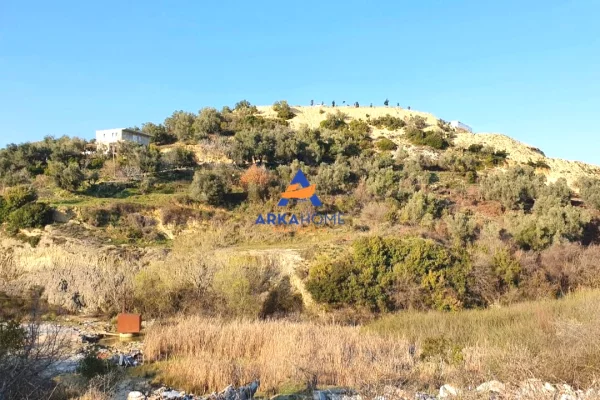 SHITET TOKË 6000M2 "NË SHKALLNUR, DURRËS" 120.000.000 LEKE