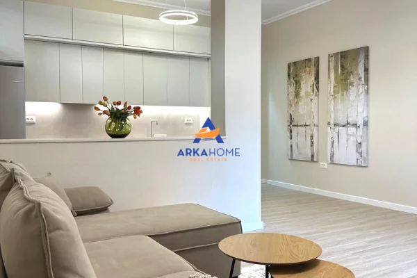Shtepi me qera Apartament ne Tirane, 1+1, Mobilimi E mobiluar, Pagesa 578  Euro.