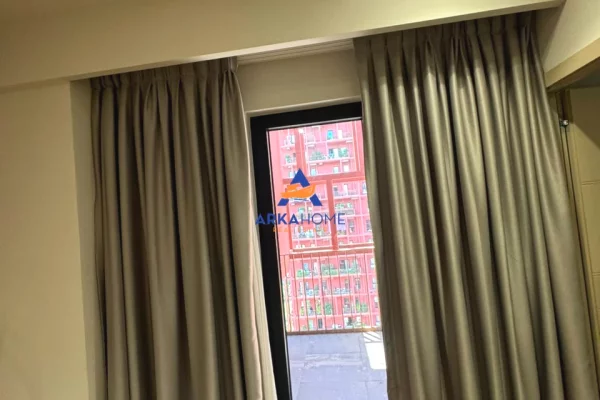 Shtepi ne shitje Apartament ne Tirane, 2+1, Mobilimi E mobiluar, Pagesa 504,900  Euro.
