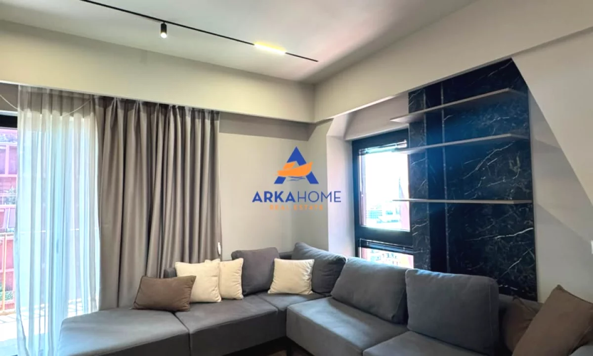 Shtepi ne shitje Apartament ne Tirane, 2+1, Mobilimi E mobiluar, Pagesa 504,900  Euro.