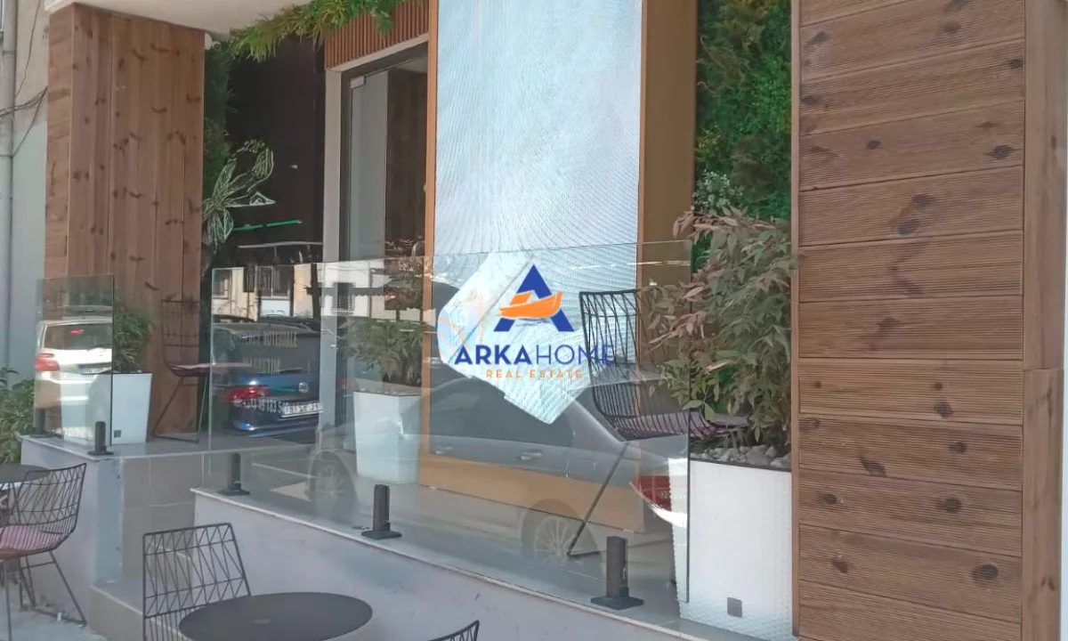 JEPET AMBIENT ME QERA 65.7M2 "KOMUNA E PARISIT, RRUGA GJIK KUQALI " 800 EURO
