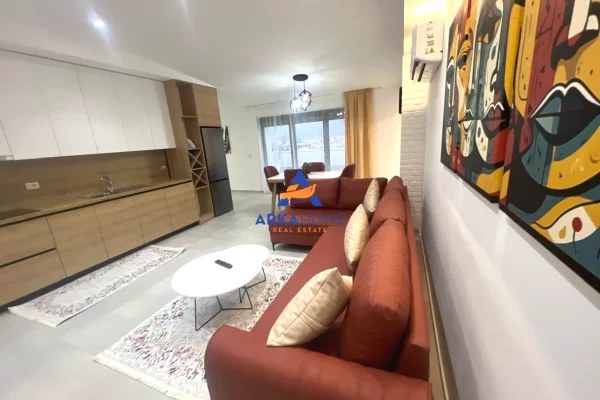 Shtepi me qera 1+1 ne Tirane - 738 Euro