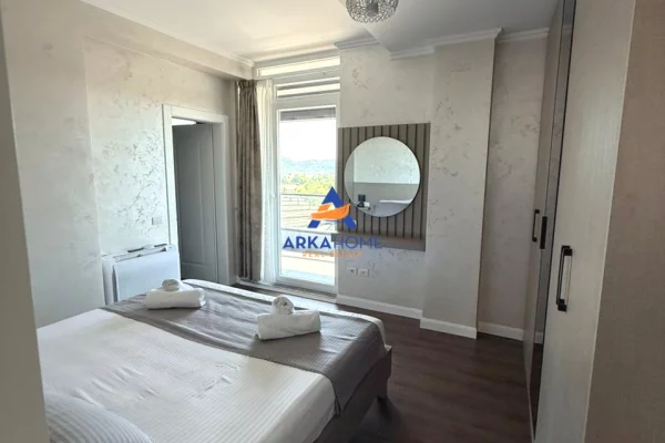 Shtepi me qera Apartament ne Tirane, 2+1, Mobilimi E mobiluar, Pagesa 1,476  Euro.