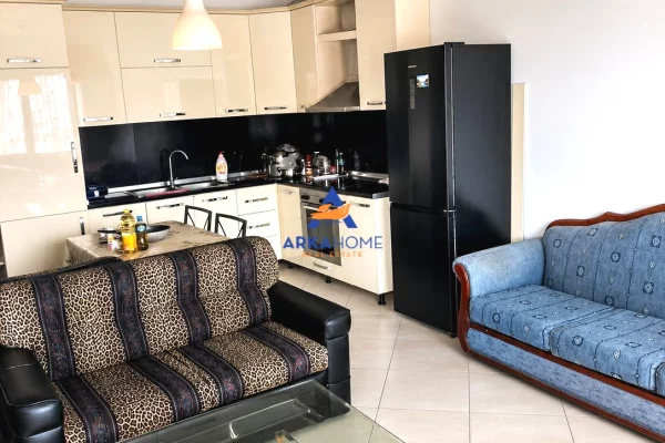 Shtepi ne shitje 1+1 ne Tirane - 114,000 Euro