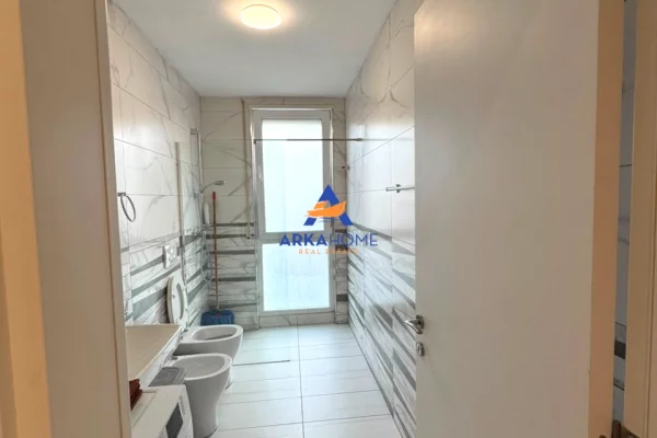 JEPET ME QERA BIZNES 94M2 "RESIDENCA FIORI DI BOSCO, DON BOSCO" 120.000 LEKE