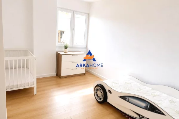 Shtepi me qera Apartament ne Tirane, 2+1, Mobilimi E mobiluar, Pagesa 611  Euro.