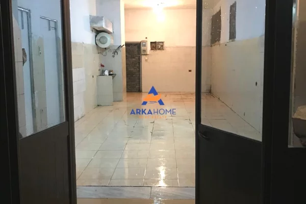 Ambient biznesi me qera 1+1 ne Tirane - 316 Euro