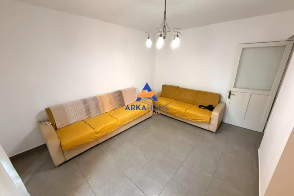 Shtepi me qera 1+1 ne Tirane - 527 Euro