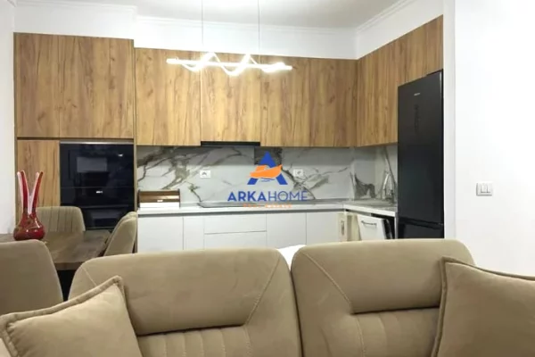 Shtepi me qera 1+1 ne Tirane - 506 Euro