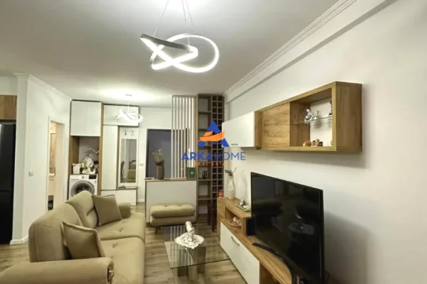 Shtepi me qera Apartament ne Tirane, 1+1, Mobilimi E mobiluar, Pagesa 506  Euro.