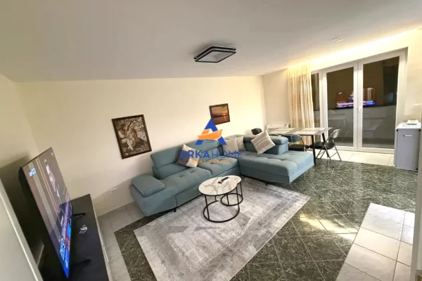 Shtepi me qera 1+1 ne Tirane - 611 Euro