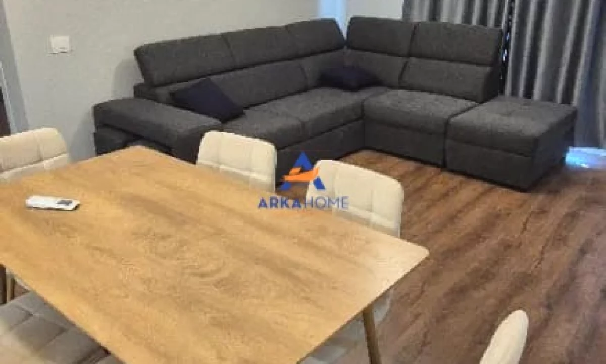 Shtepi me qera Apartament ne Tirane, 2+1, Mobilimi E mobiluar, Pagesa 580  Euro.