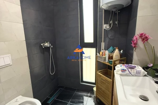 Shtepi me qera Apartament ne Tirane, 1+1, Mobilimi E mobiluar, Pagesa 791  Euro.