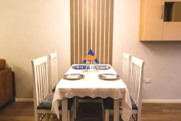Shtepi me qera Apartament ne Tirane, 2+1, Mobilimi E mobiluar, Pagesa 949  Euro.