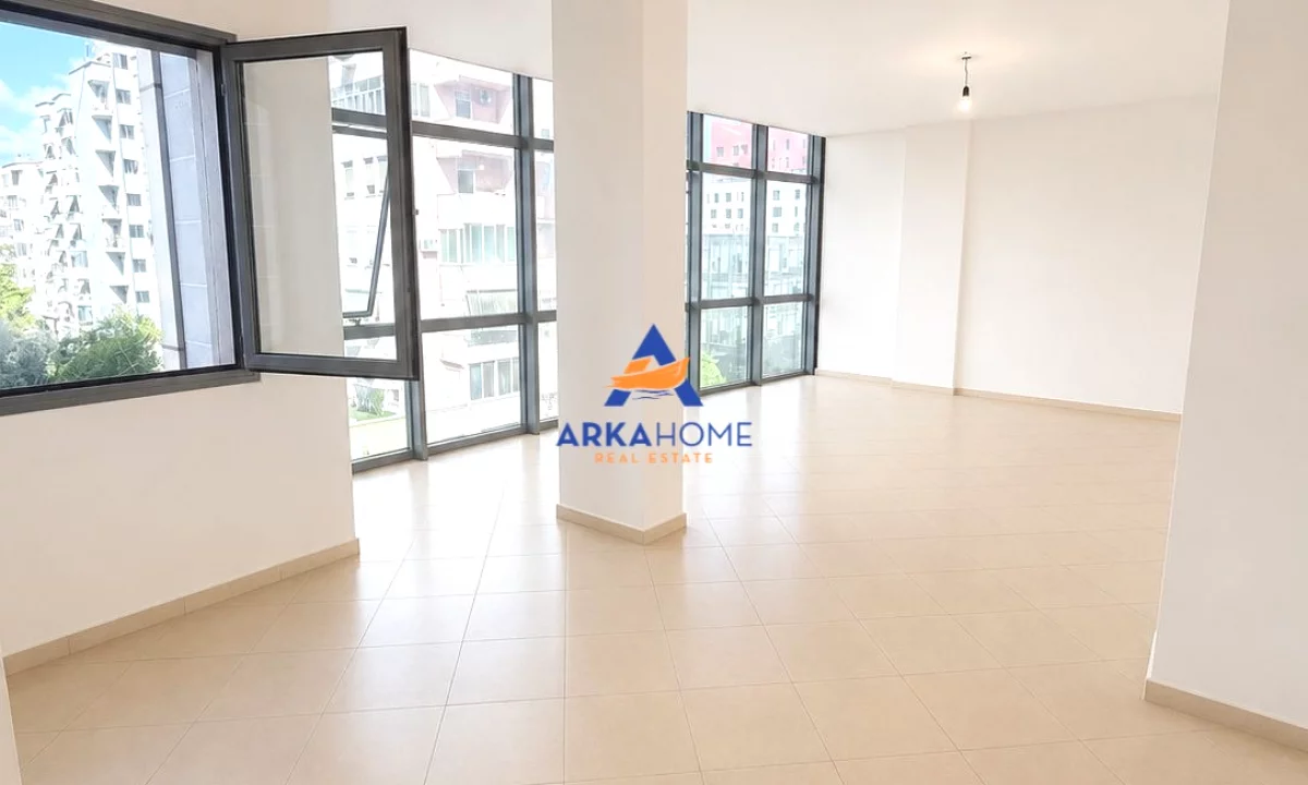 Shtepi ne shitje Apartament ne Tirane, 1+1, Mobilimi E mobiluar, Pagesa 320,000  Euro.