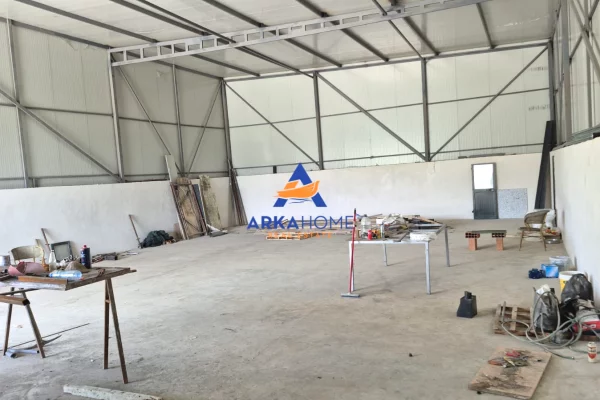 JEPER MAGAZINE ME QIRA 250M2 "KOMBINAT" 1200 EURO