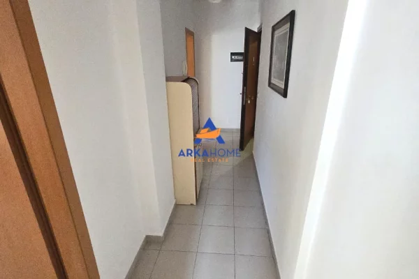 Shtepi ne shitje Apartament ne Durres, 1+1, Mobilimi E mobiluar, Pagesa 82,453  Euro.