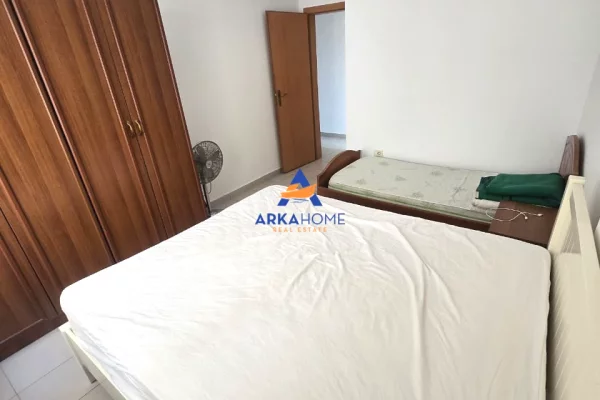 Shtepi ne shitje Apartament ne Durres, 1+1, Mobilimi E mobiluar, Pagesa 82,453  Euro.