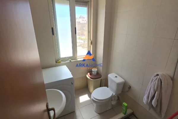 Shtepi ne shitje Apartament ne Durres, 1+1, Mobilimi E mobiluar, Pagesa 82,453  Euro.